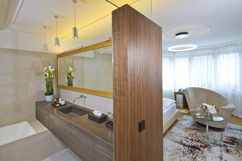 Hotel Maximilian - Stadthaus Penz 4*