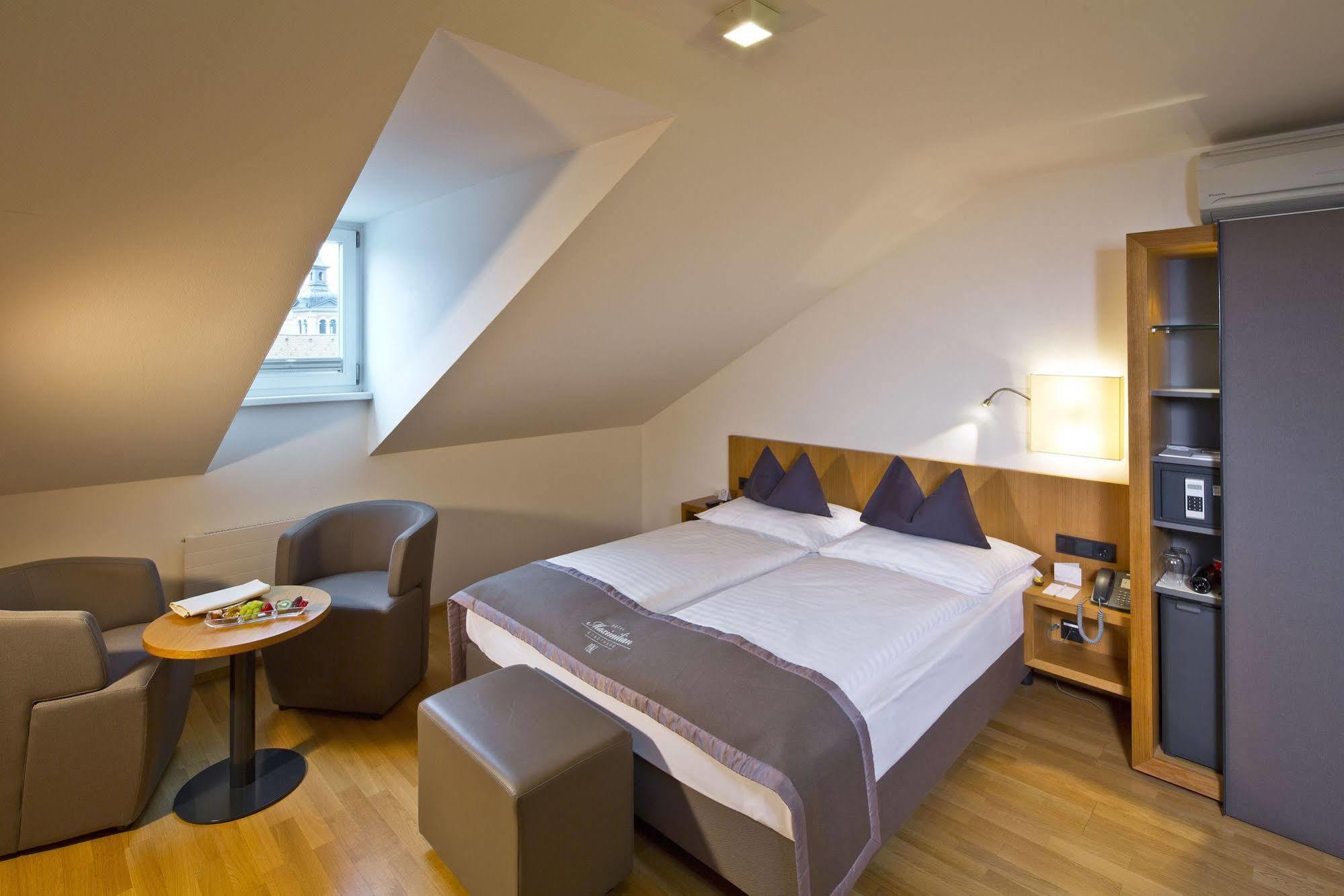 Maximilian - Stadthaus Penz Hotel 4*