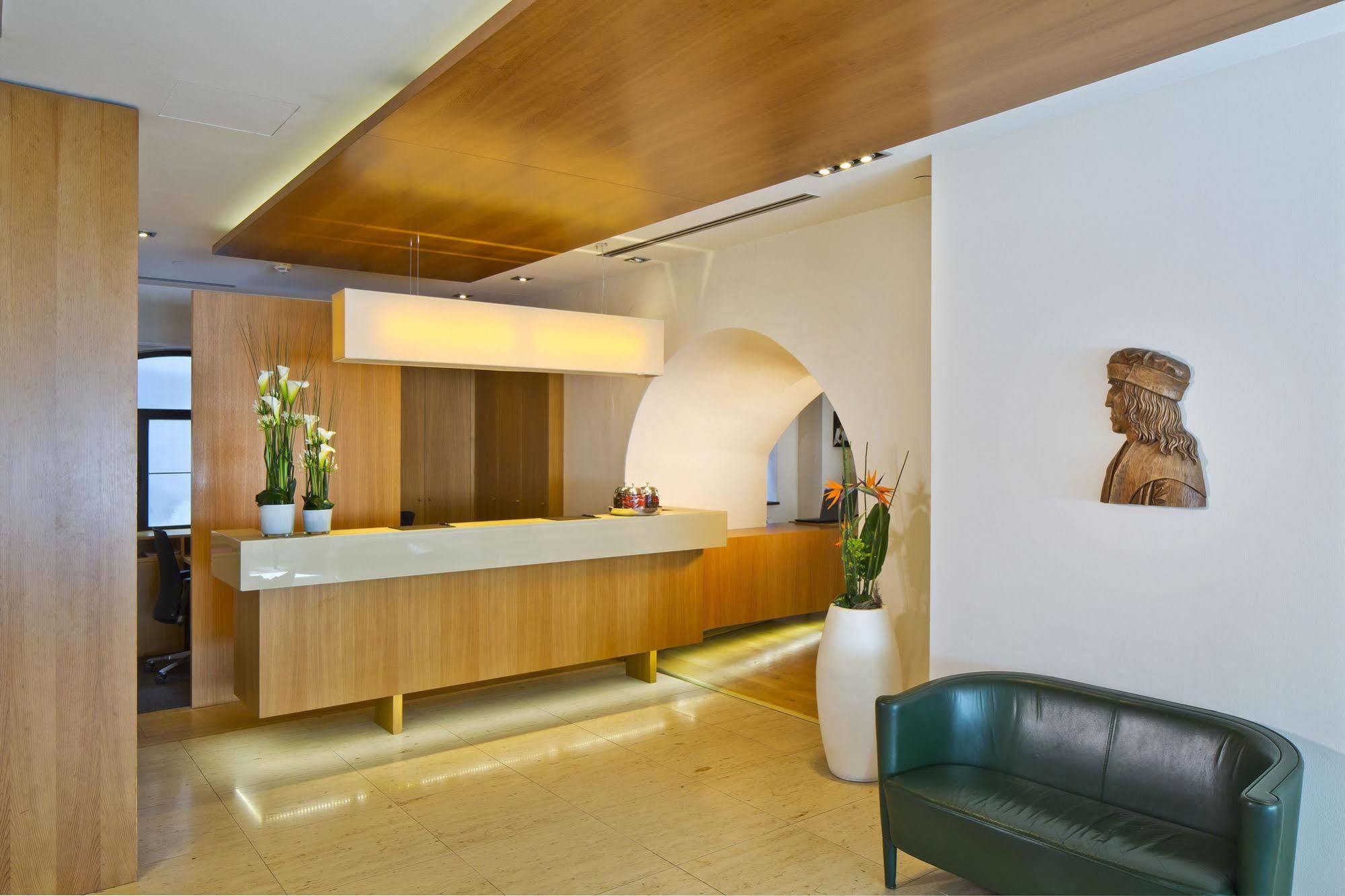 Maximilian - Stadthaus Penz 4*